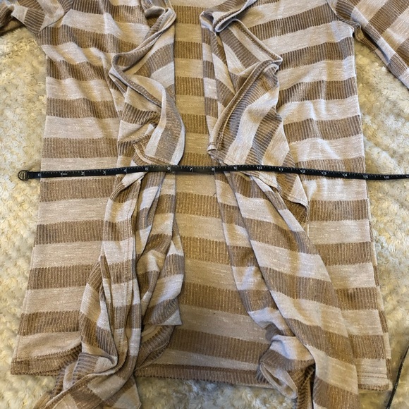 Cream and Gold Striped Cardigan - Picture 4 of 15